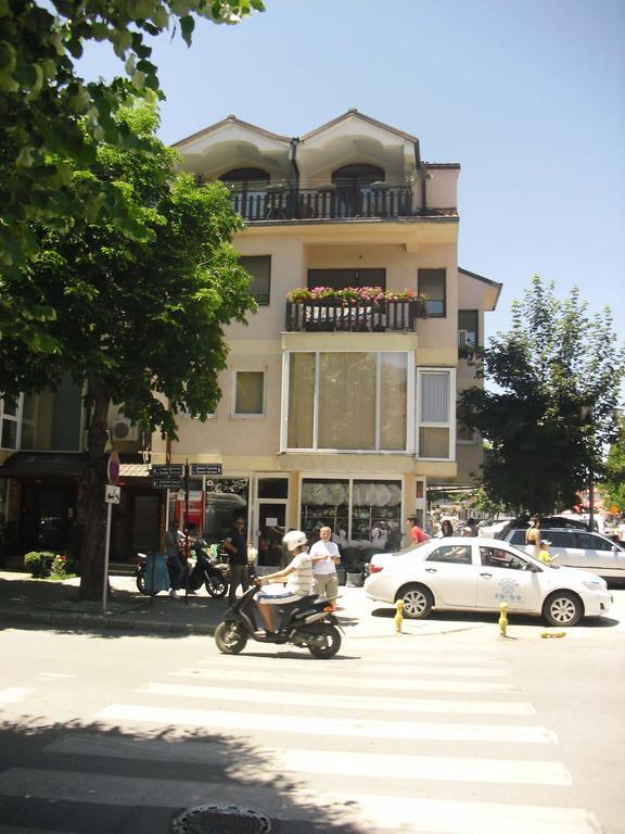 Apartments Mostrovi Ohrid Esterno foto